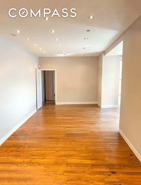 582 Throop Avenue, Unit 3B photo 4