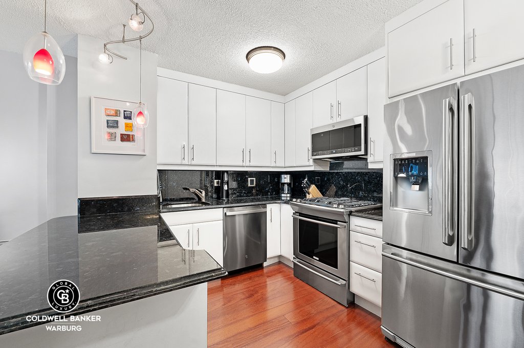 132 East 35th Street, Unit 11F