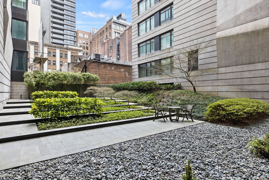 505 Greenwich Street, Unit 8G photo 6