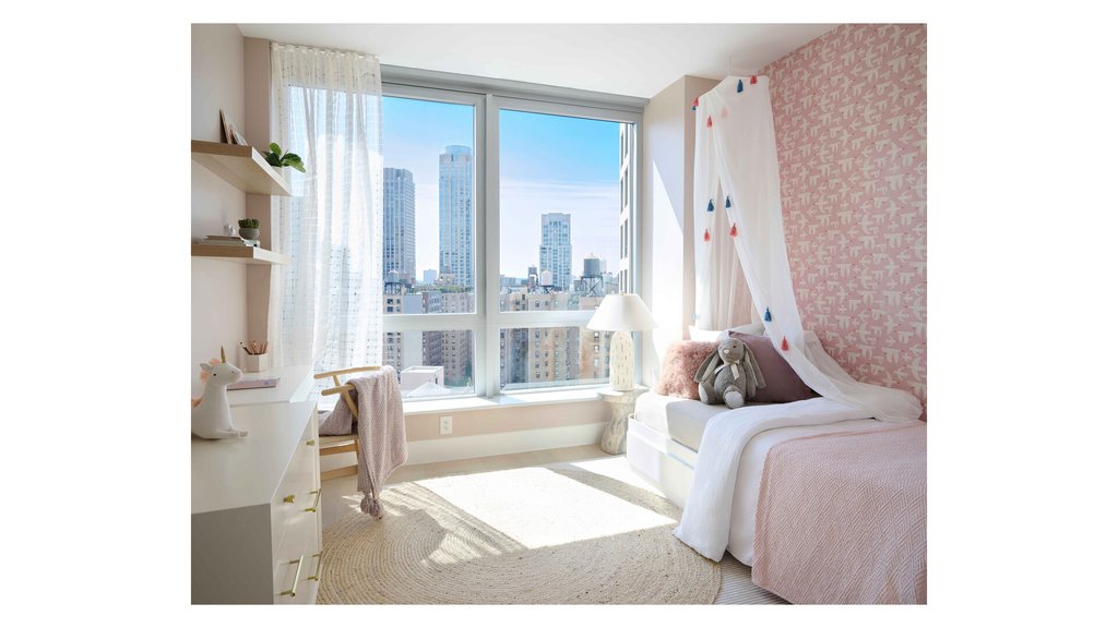 212 West 72nd Street, Unit 19G photo 7