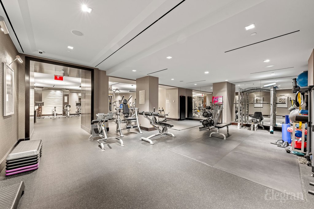 100 Riverside Boulevard, Unit 23E photo 11