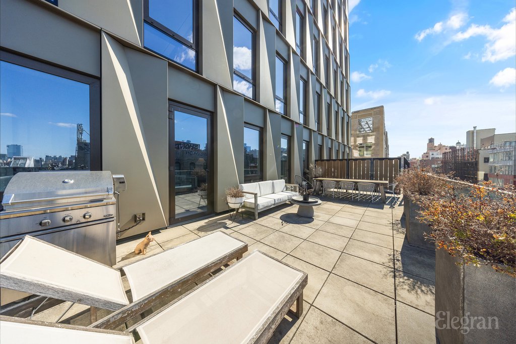 242 Broome Street, Unit 6C photo 3