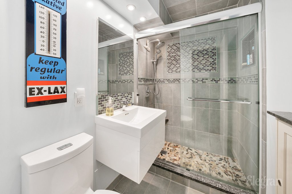 55 East 9th Street, Unit 6M photo 4