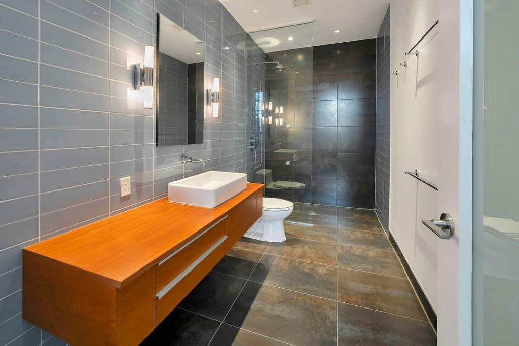 420 West 25th Street, Unit PHA photo 6