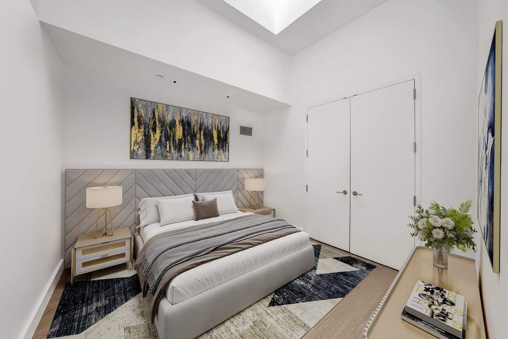 420 West 25th Street, Unit PHA photo 7