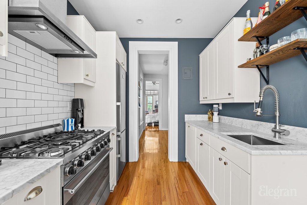 516 East 82nd Street, Unit 4W