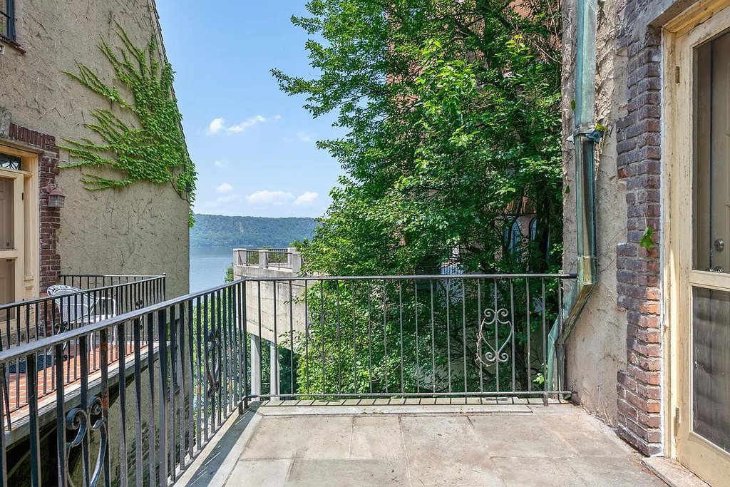 2501 Palisade Avenue, Unit H2 photo 30