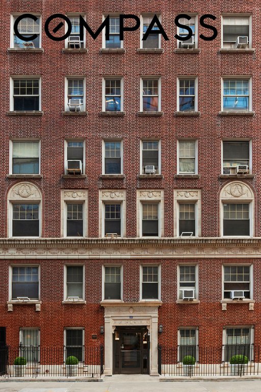 25 West 64th Street, Unit 2F