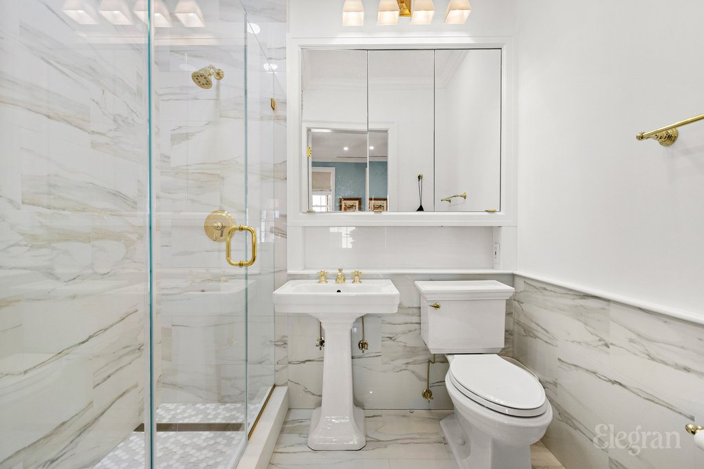 40 East 67th Street – For Sale photo 18