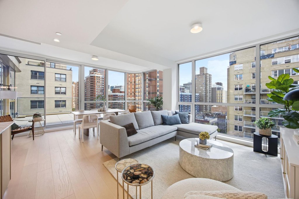 250 East 25th Street, Unit 11B photo 7
