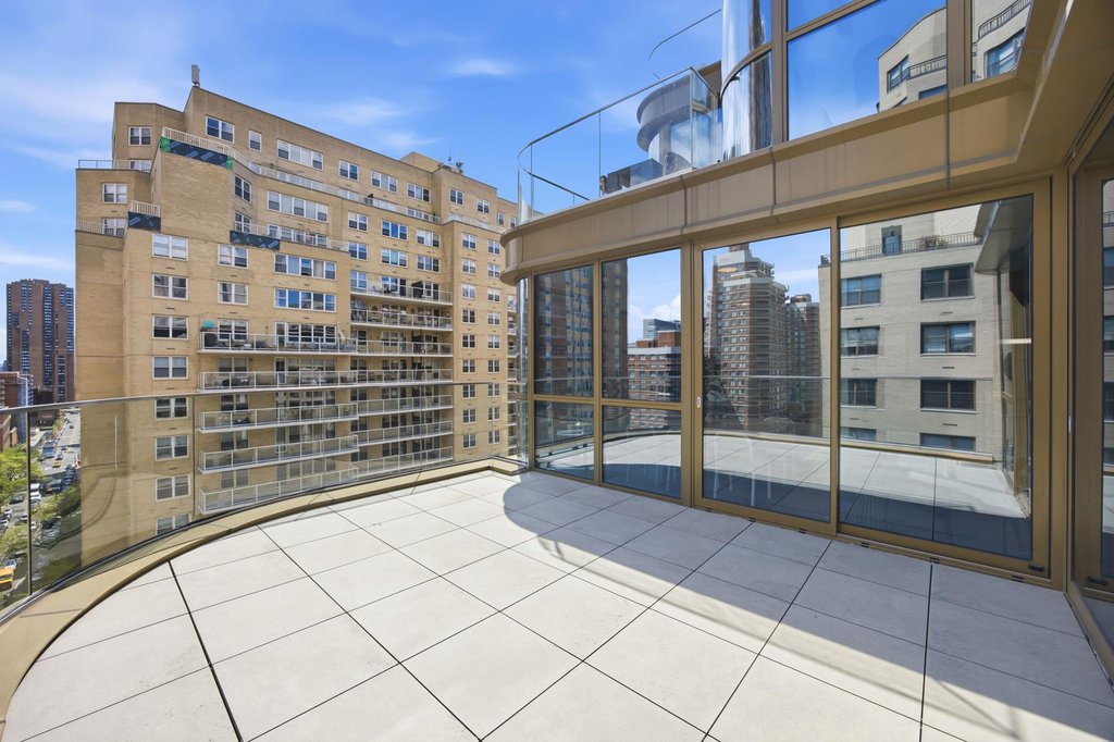 250 East 25th Street, Unit 11B photo 10