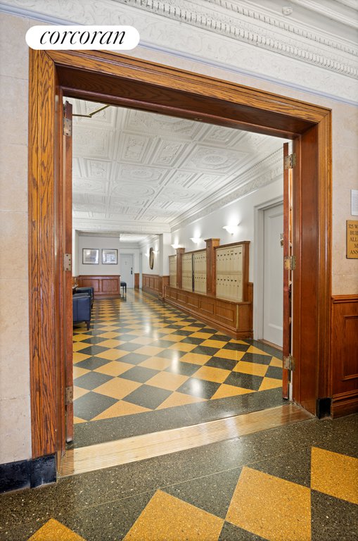 325 West 86th Street, Unit 1B photo 8