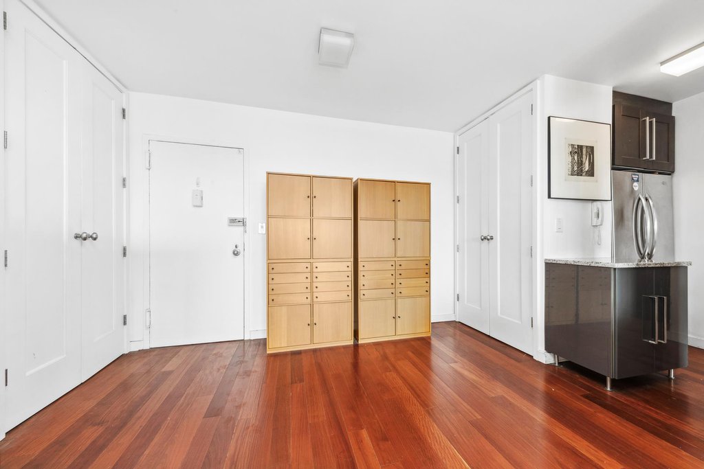 2400 Johnson Avenue, Unit 10C photo 10