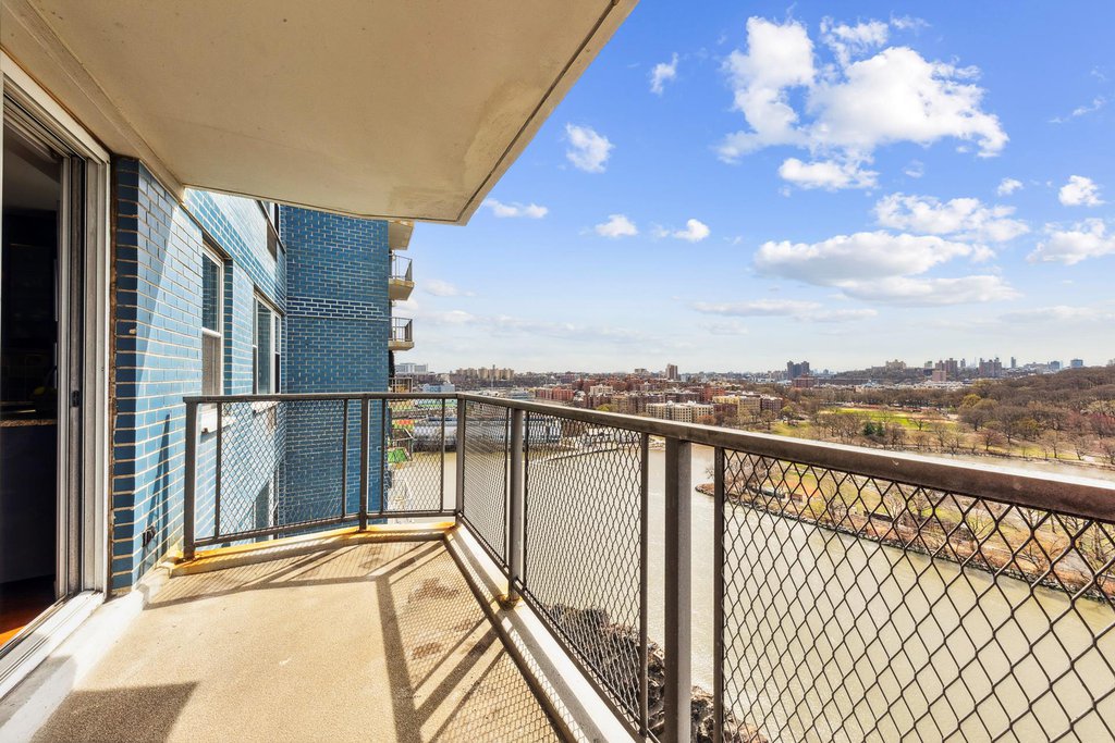 2400 Johnson Avenue, Unit 10C photo 11