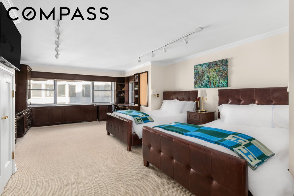 27 East 65th Street, Unit 10BC photo 8