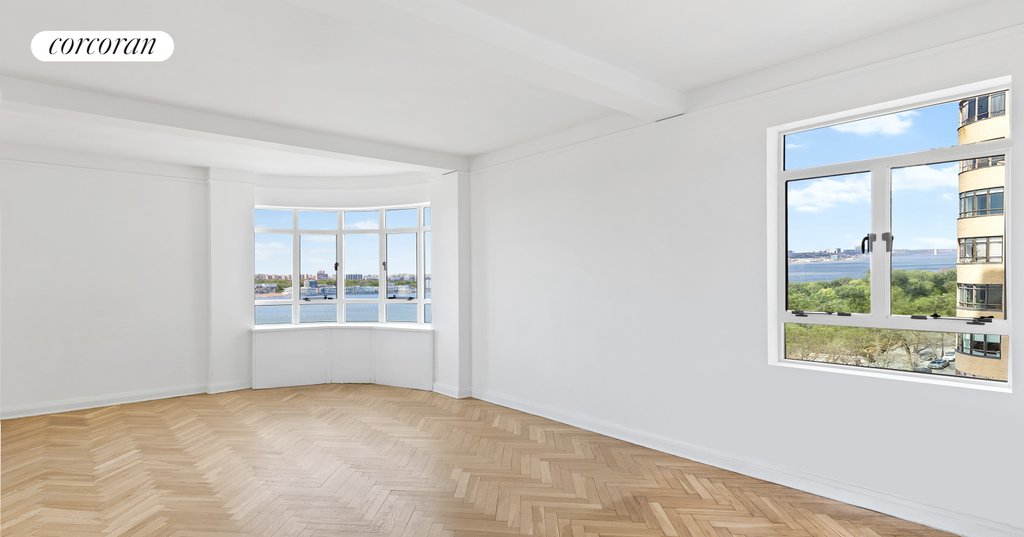 140 Riverside Drive, Unit 11A photo 9