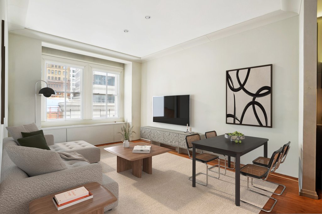55 Wall Street, Unit 834