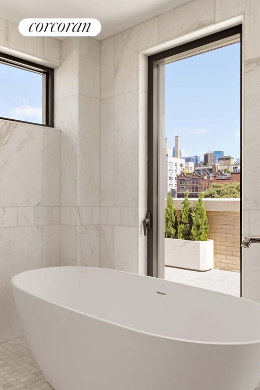 181 MacDougal Street, Unit PENTHOUSE photo 15