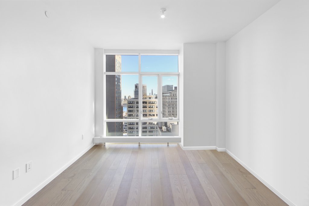 5 Beekman Street, Unit 22C photo 2