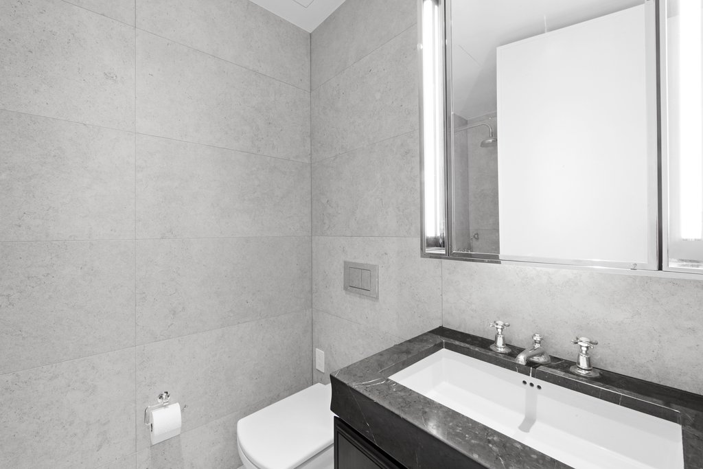 5 Beekman Street, Unit 22C photo 9