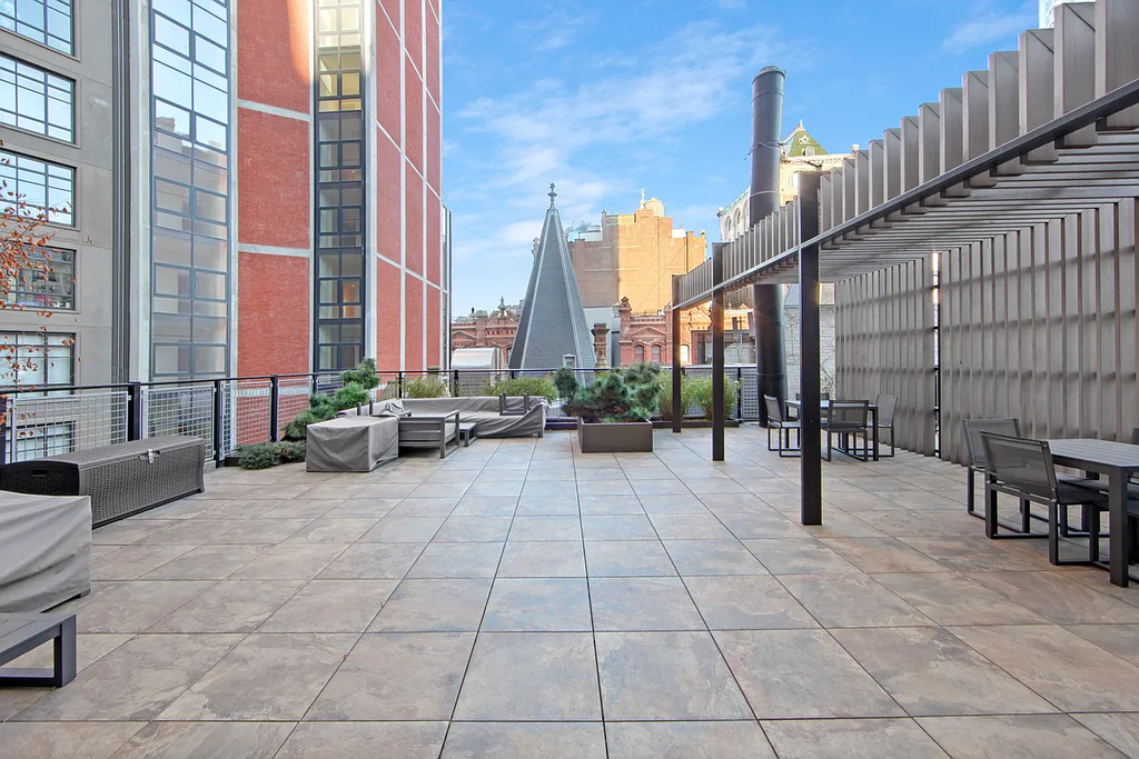 5 Beekman Street, Unit 22C photo 16
