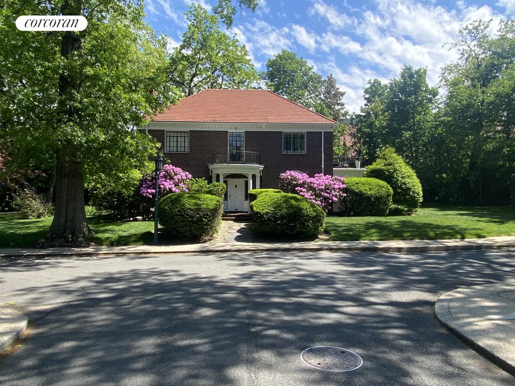16 Upshaw Road