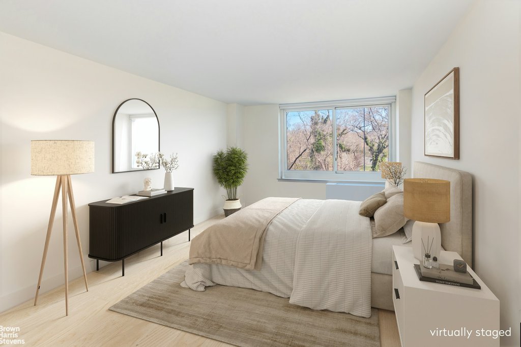 2521 Palisade Avenue, Unit 8C photo 24