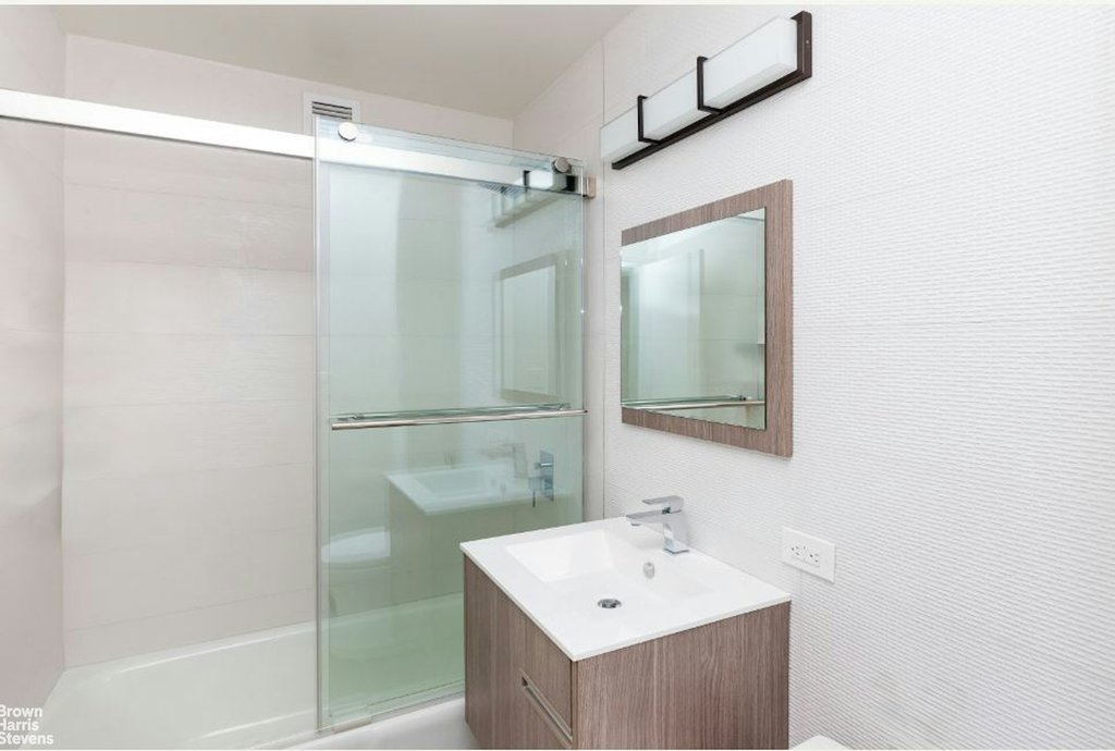 2521 Palisade Avenue, Unit 8C photo 28