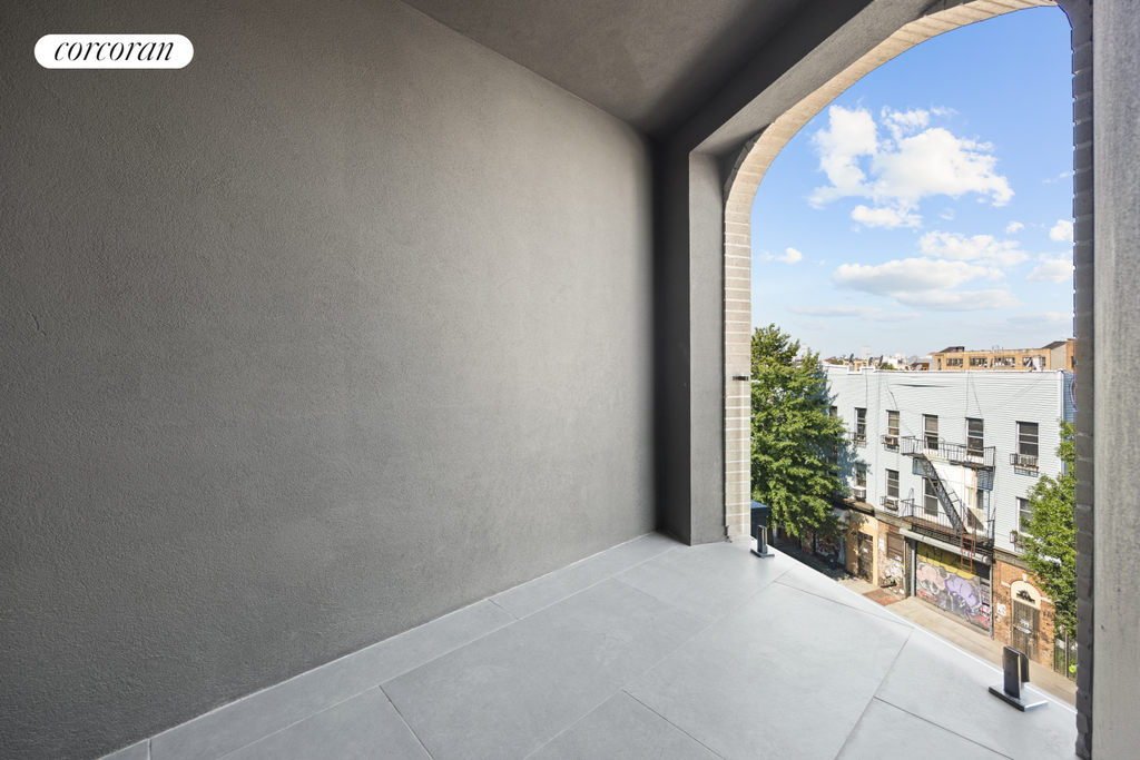 1048 Flushing Avenue, Unit 4L photo 6