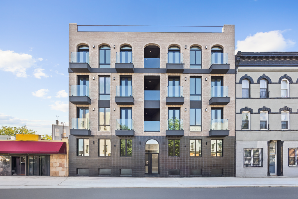 1048 Flushing Avenue, Unit 4L photo 36