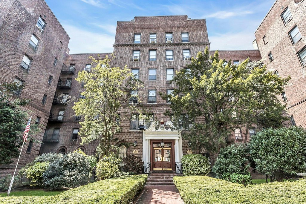 83-80 118th Street, Unit 3P
