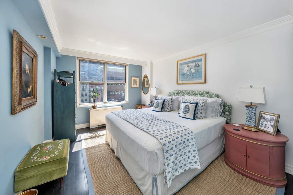 207 East 74th Street, Unit 7F photo 4