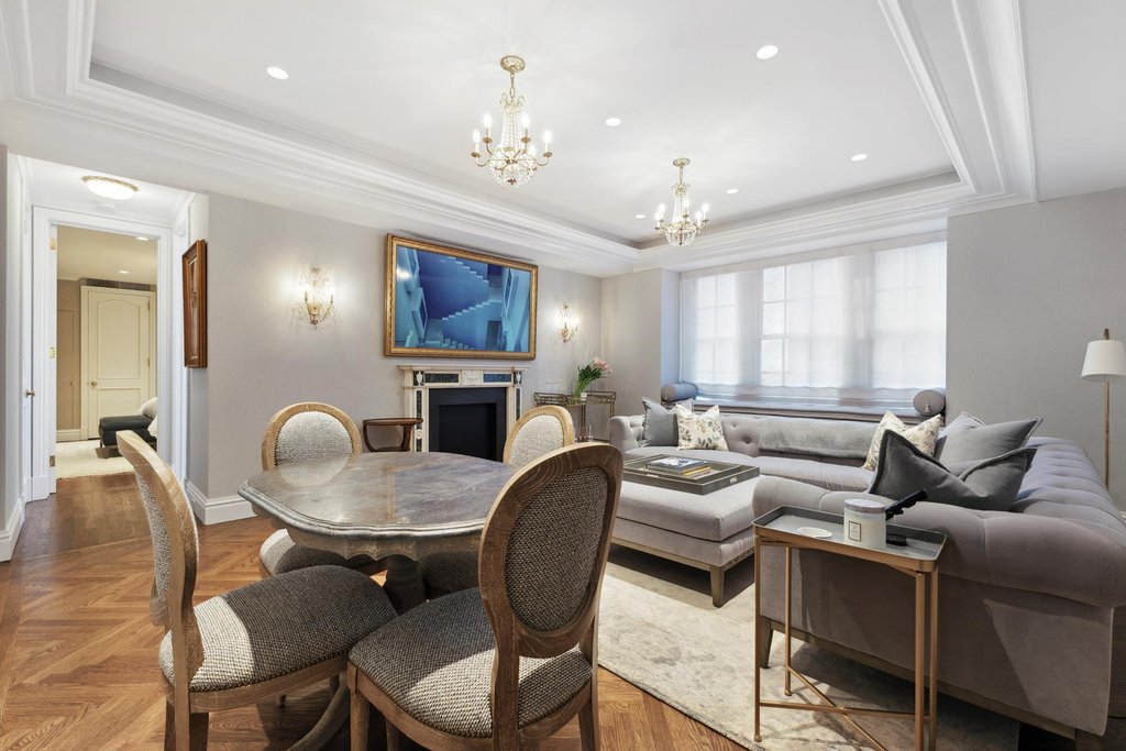 465 Park Avenue, Unit 18F
