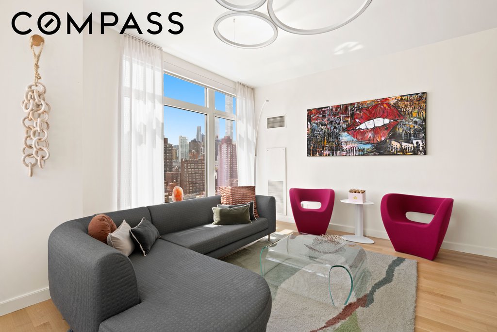 400 East 67th Street, Unit 19D photo 2