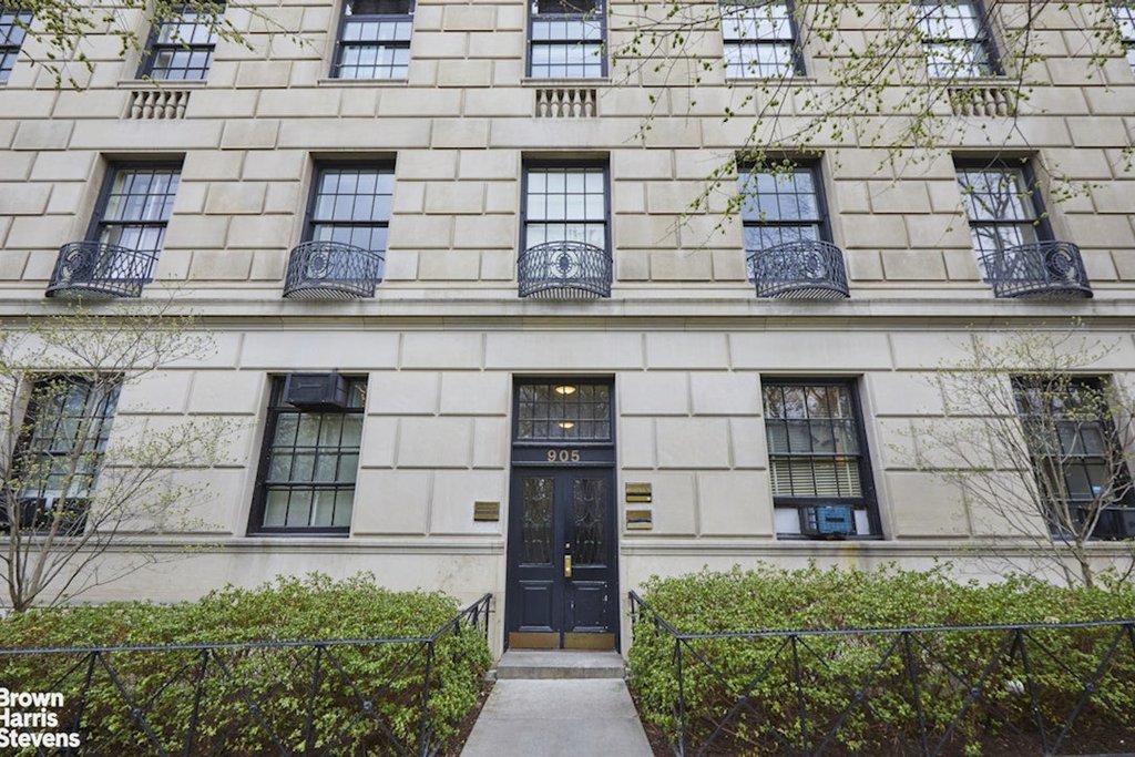 905 Fifth Avenue, Unit MAISONETTE