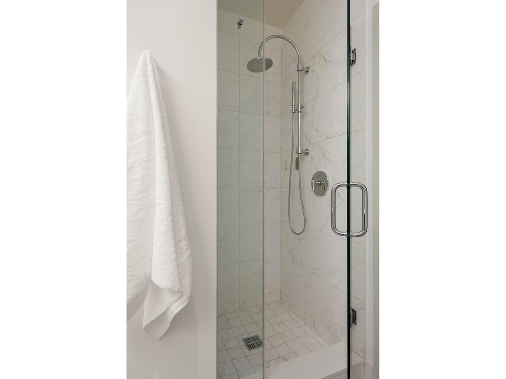220 West 148th Street, Unit 1L photo 10