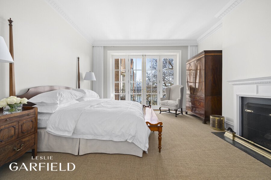 15 Sutton Place – For Sale photo 3
