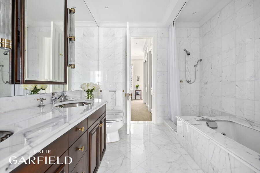 15 Sutton Place – For Sale photo 5