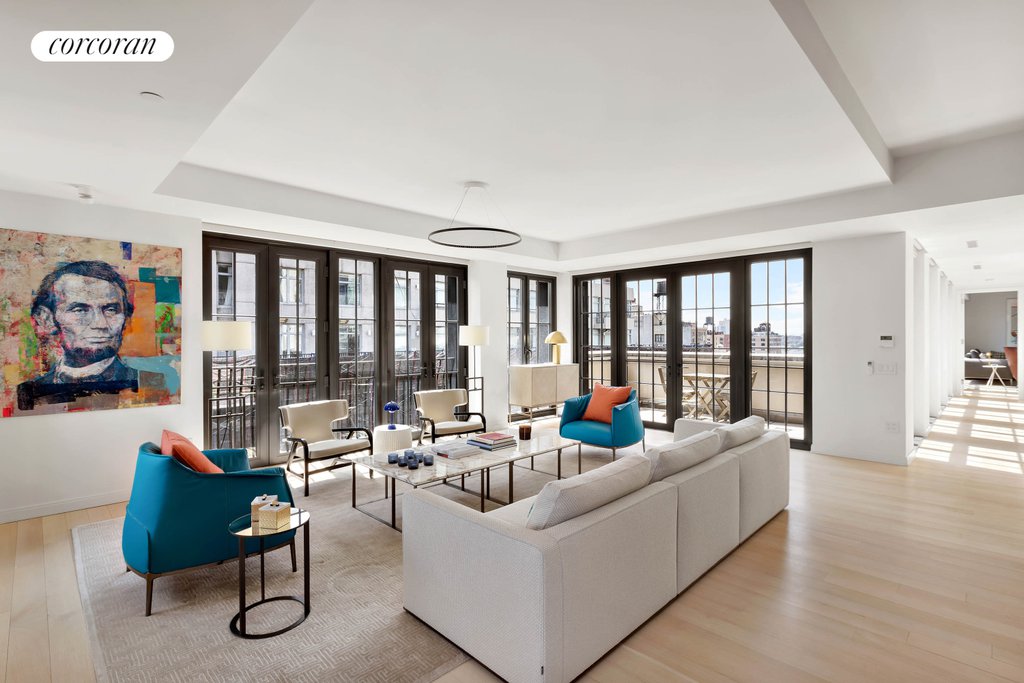 221 West 77th Street, Unit 16