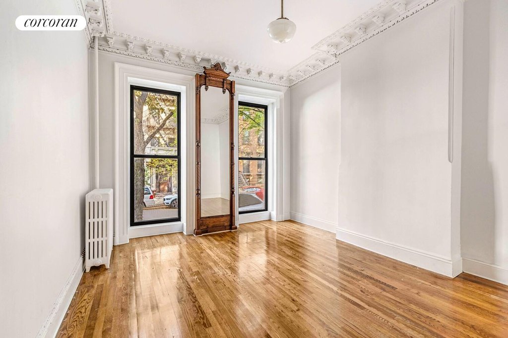 62 Fort Greene Place – For Sale photo 3