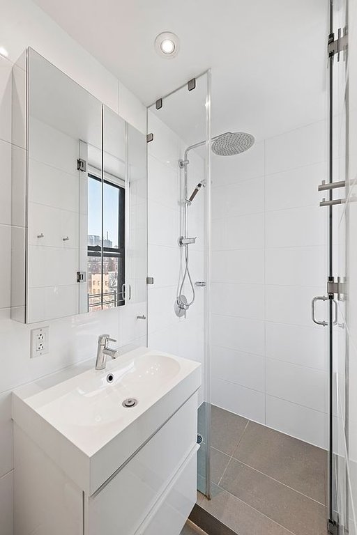 64 Macdougal Street, Unit 15 photo 10