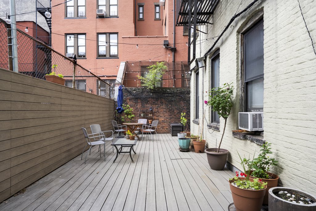 64 Macdougal Street, Unit 15 photo 7