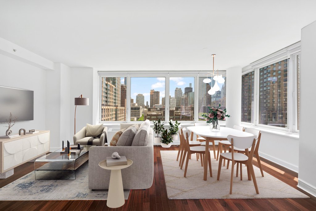 80 Riverside Boulevard, Unit 15E