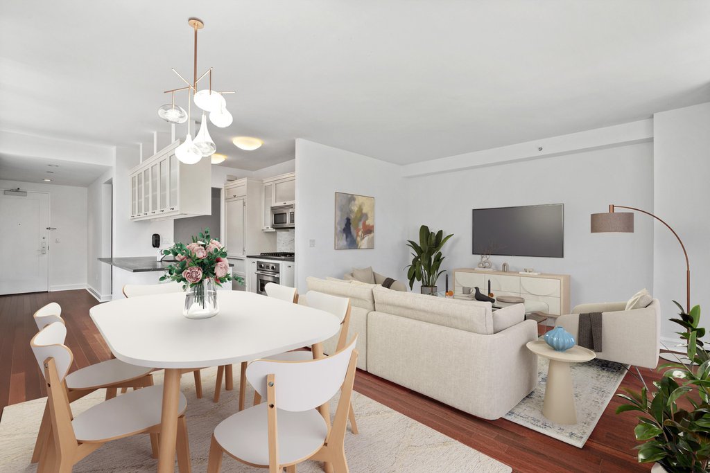 80 Riverside Boulevard, Unit 15E photo 3