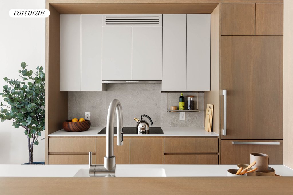428 West 19th Street, Unit 2C photo 2