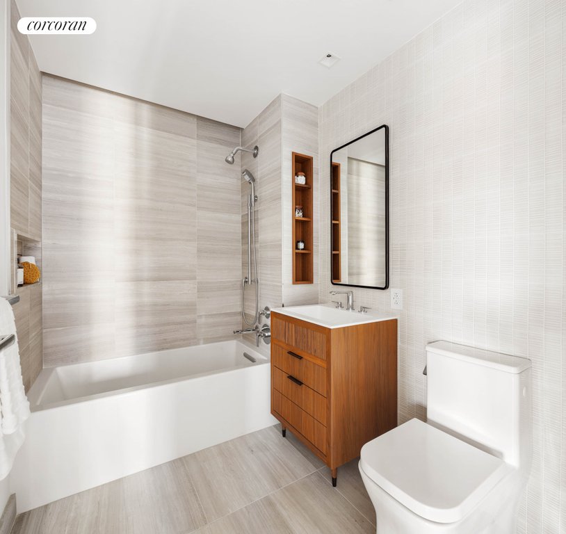 428 West 19th Street, Unit 2C photo 4