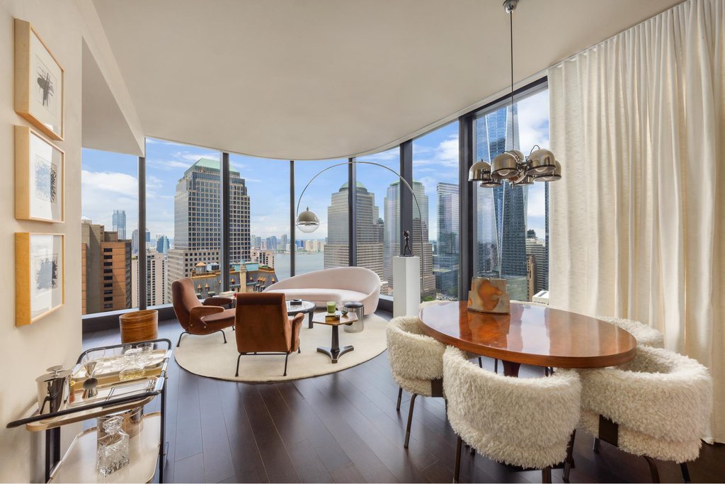 125 Greenwich Street, Unit 52D