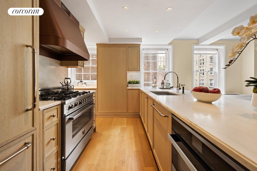 360 Central Park West, Unit 6K photo 3