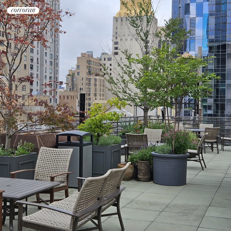 205 West 57th Street, Unit 3DC photo 16