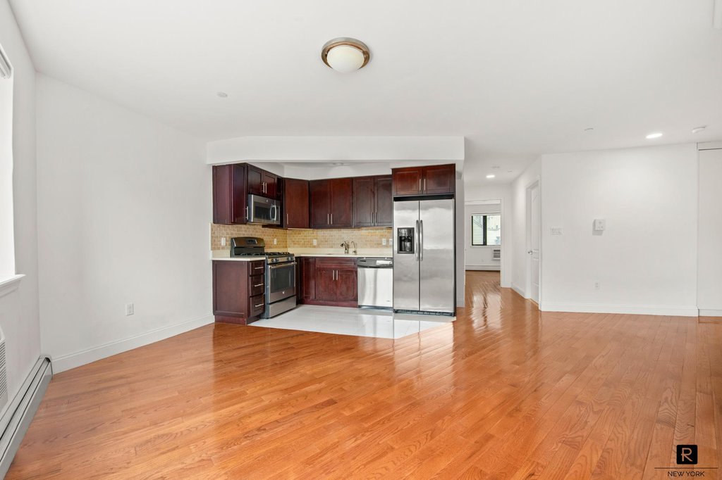 456 West 167th Street, Unit 2A photo 3